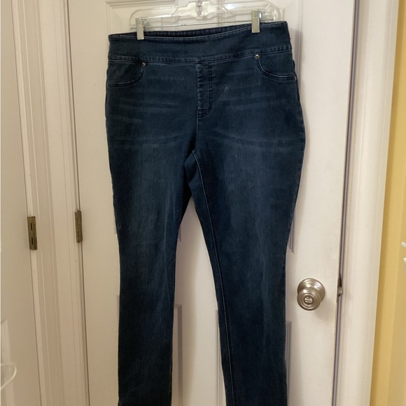 Chico's Dark Blue Skinny Jeans So Slimmimg - Picture 1 of 6